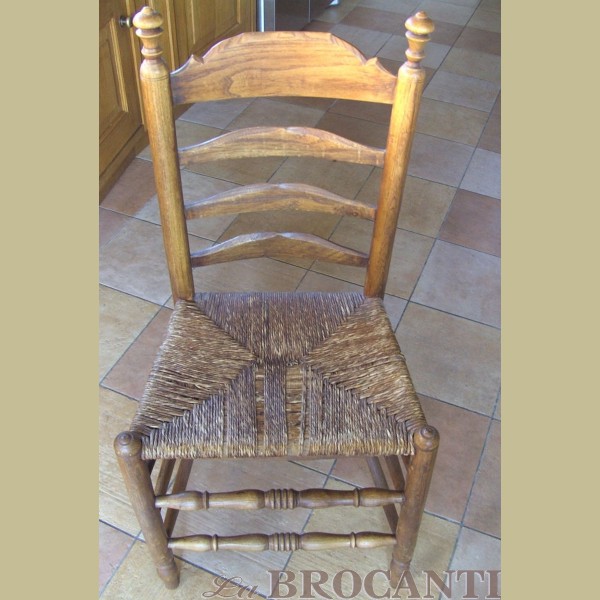 strand Indiener opgroeien 3 Antieke stoelen met rieten zitting - La Brocanti